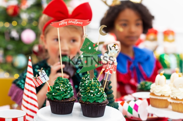 Коледни топери за торта - 8.5 - 19 см - комплект от 6 броя / Christmas Cake Toppers - 8.5 - 19 cm - 6 pieces