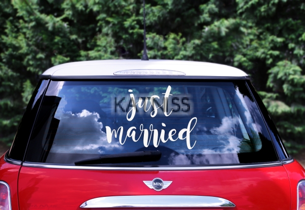 Стикер за кола "Just Married" - 33x45 см / Car Sticker "Just Married" - 33x45 cm