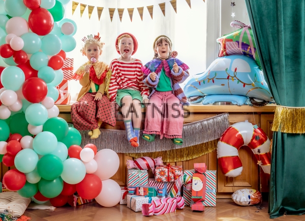 Фолиев балон под формата на Дядо Коледа - 26х31 см / Santa Claus Foil Balloon - 26x31 cm