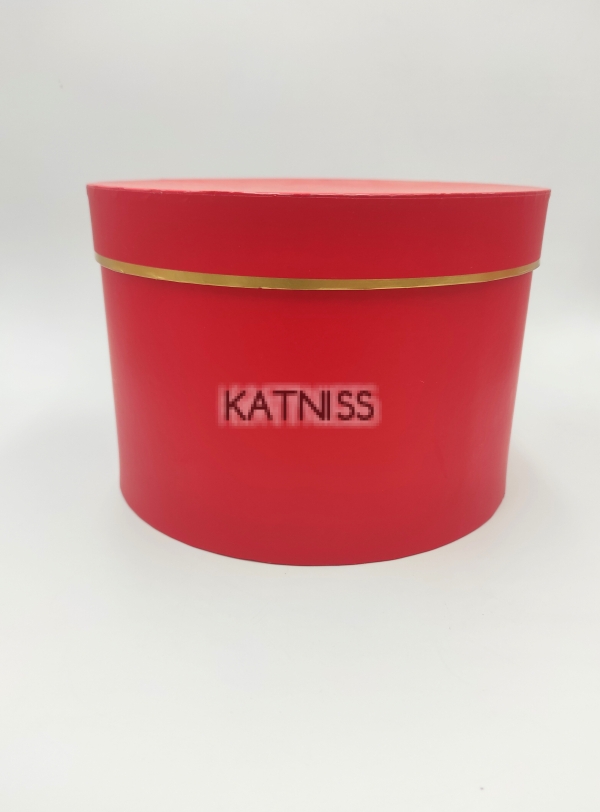 Червена кръгла подаръчна кутия - 23 см / Red oval present box - 23 cm