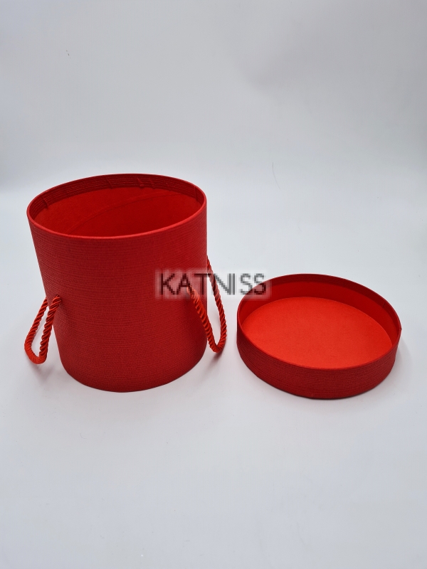 Кръгла червена кутия - 12.5/12 см / Oval red box - 12.5/12 cm