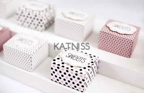 Кутии "Sweets" - различни цветове - 6.5x5.4 см / Boxes "Sweets" - Different Colours - 6.5x5.4 cm