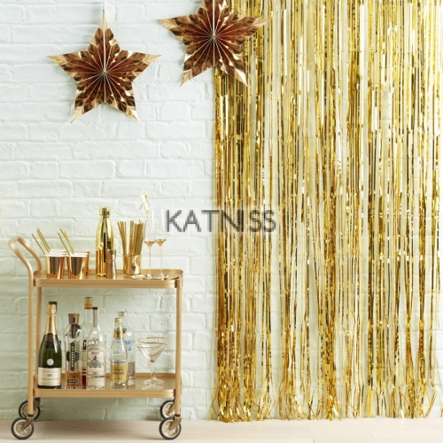 Лъскава златиста парти завеса / Glossy gold party curtain