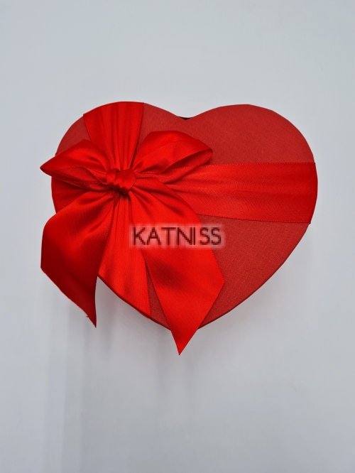 Червена кутия под формата на сърце - 12/15 см / Red heart box - 12/15 cm