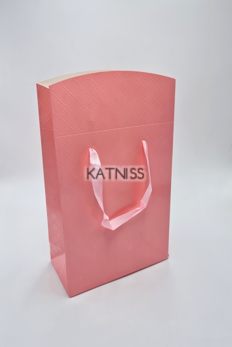 Розова подаръчна торбичка - 30/18 см / Pink present bag - 30/18 cm